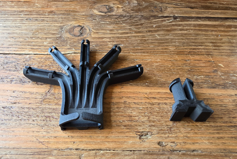 3D printed wiring loom bracket